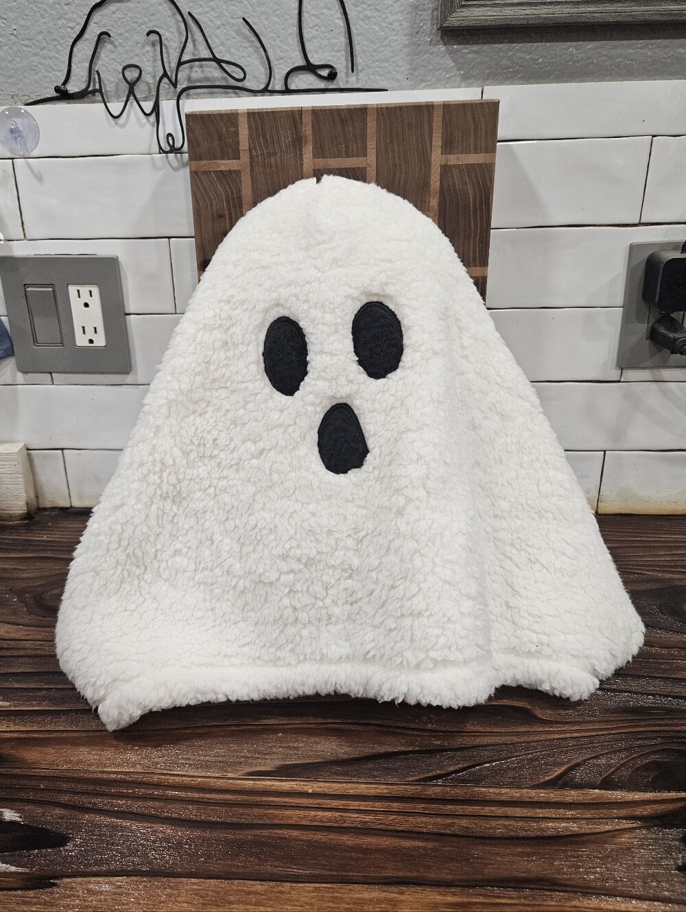 Sherpa 15" Ghost Shaped Halloween Pillow Decor
